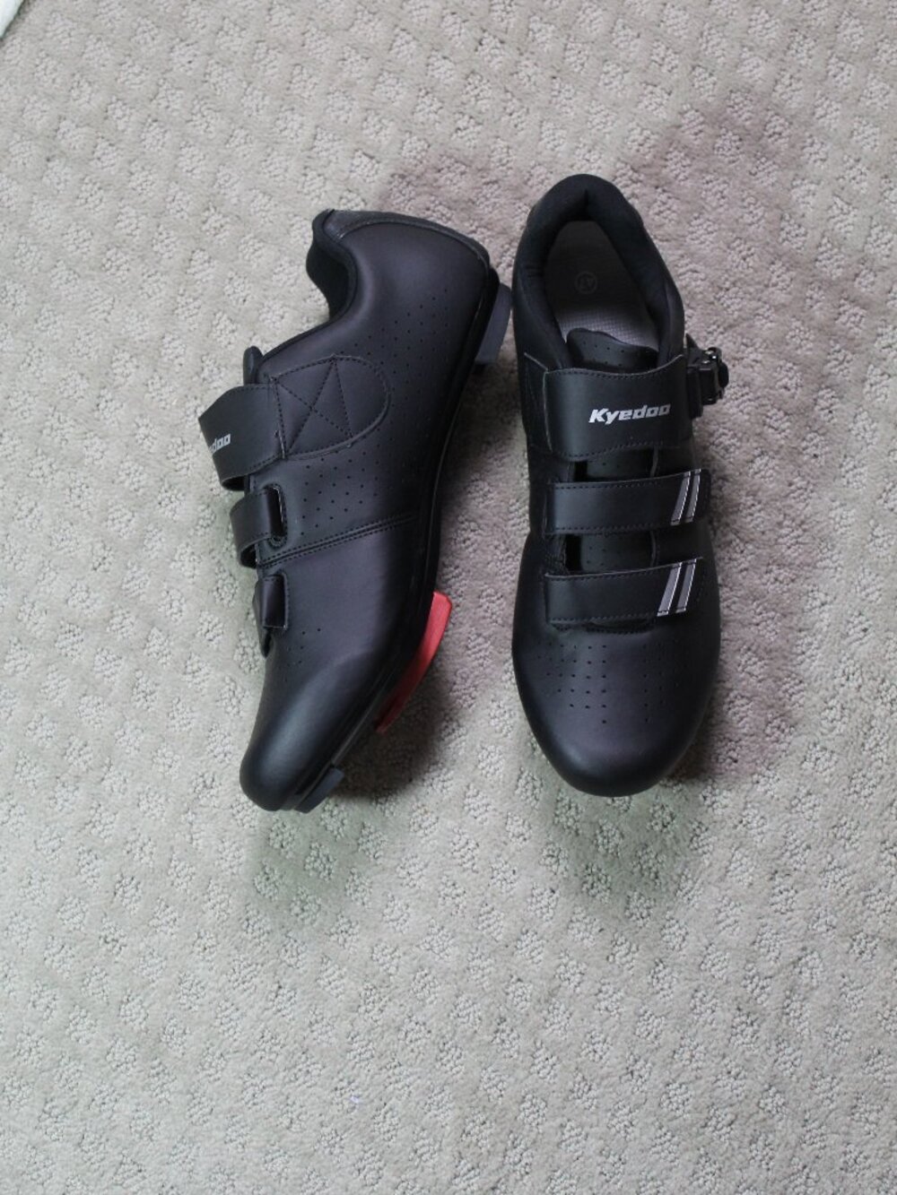 Kyedoo Unisex Cycling Shoes Size 13 men 14 Women Black (EU 47) With ARC1+ Cleats